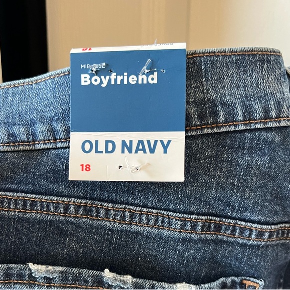 Midrise Boyfriend Jeans - NEW with tags - Picture 5 of 5
